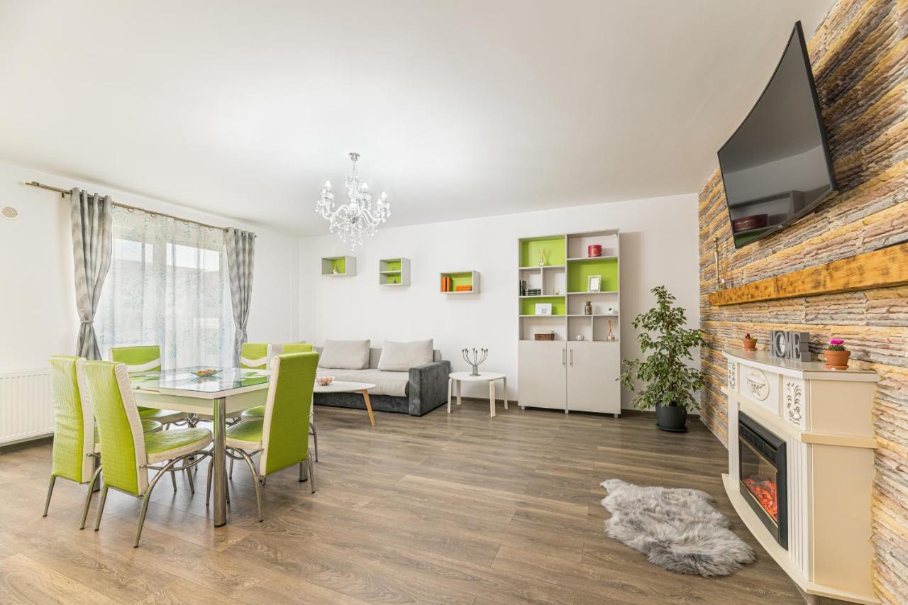 Apartament 2 Camere Narcis Брашов Экстерьер фото